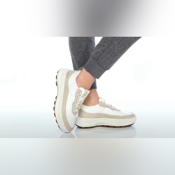 NWB Sorel ONA 503 Low Sneaker size 10 - Picture 2 of 12